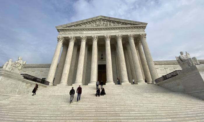 Supreme Court Appears Favorable to Arizona Election Integrity Lawsuits - Us Against Media