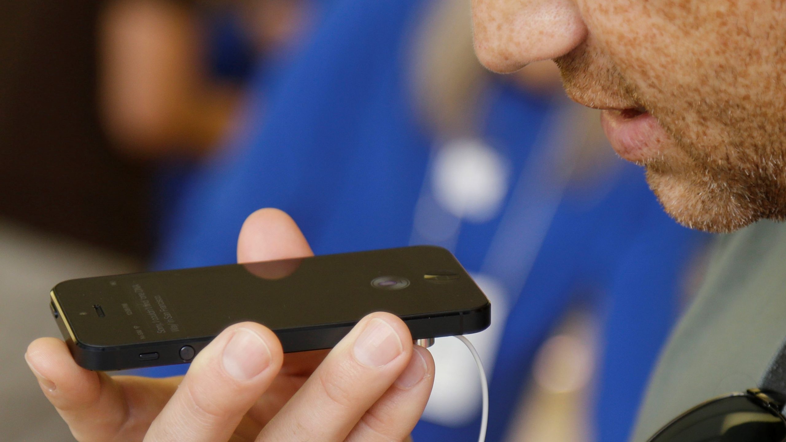 Apple Fixes iPhone Dictation Bug Calling Trump Racist And Shareholders Stand for Diversity